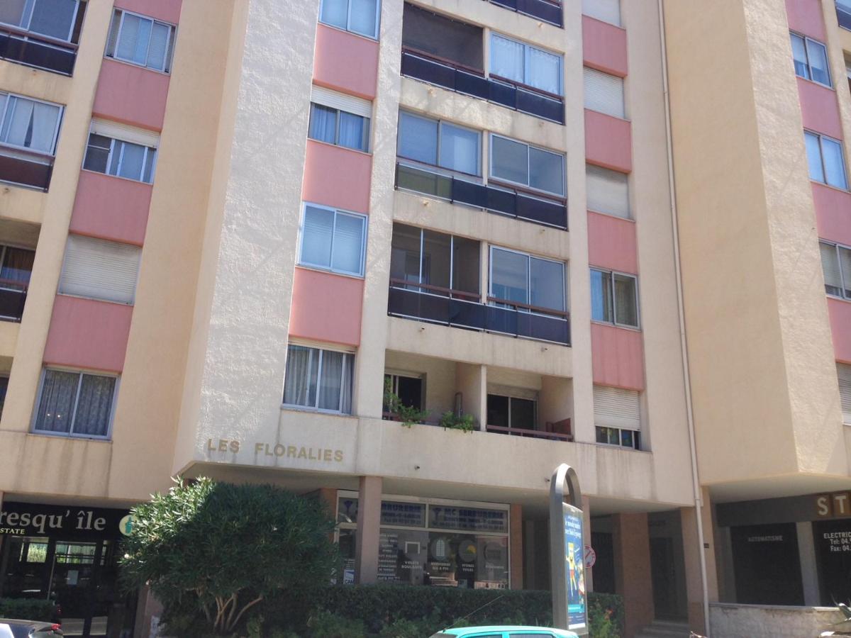 Meubles De Tourisme Beaulieu Apartment Exterior photo